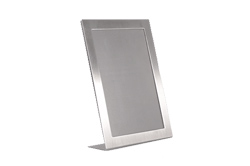 magnetic frames by Davide Radaelli