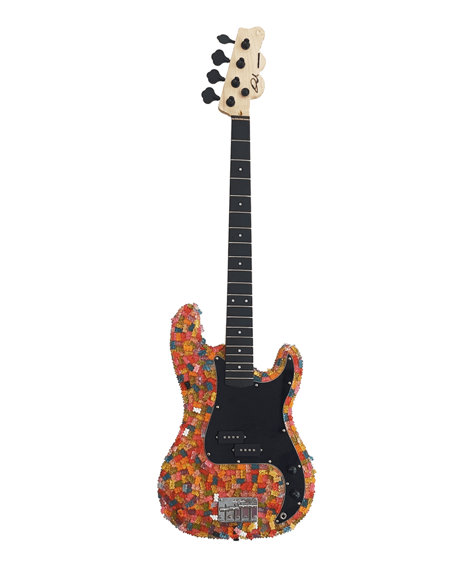 Davide Guitars, pimped, pimped guitars, electric guitar, chitarra elettrica, strumenti personalizzati, design musicale, music instruments design, basso elettrico, italian design, Davide Radaelli, italian designer