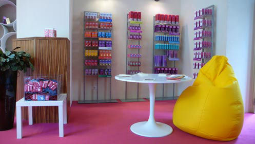 sidecareventi, durex, temporary shop, pop-up store, eventi, interior design , exhibit design, event design, milan