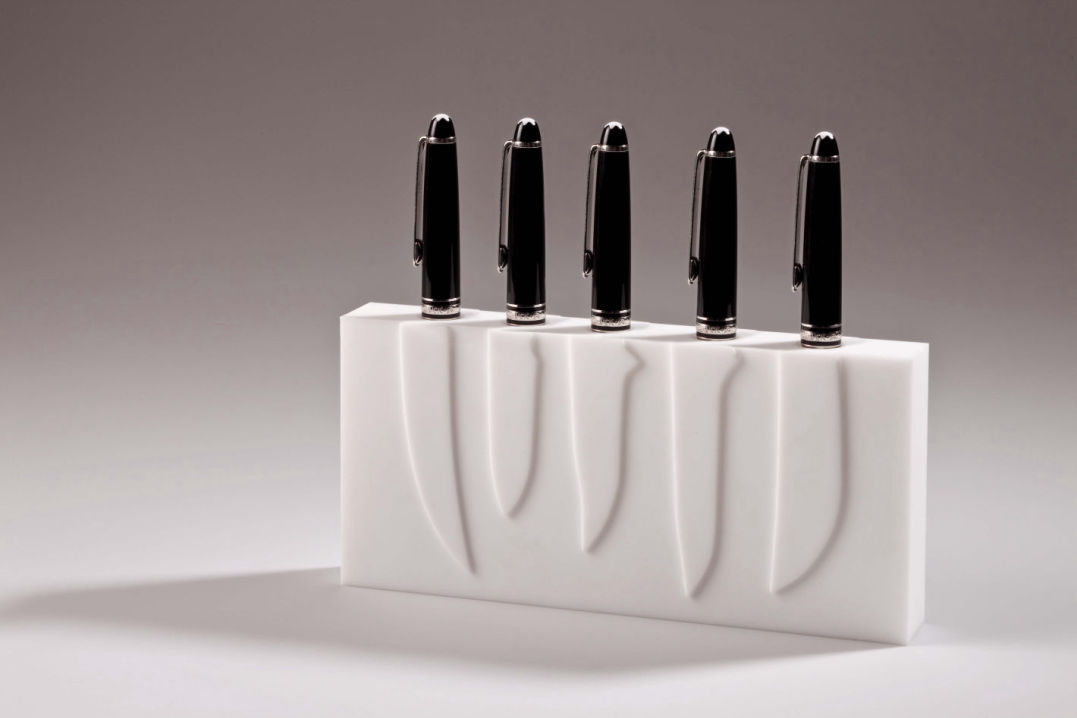 Armabianca, LetteraG, portapenne, pen holder, home decor, accessories, casa, homeware, italian design, design, 意大利设计, regalo, gift, acrylic, cammeo, minimal, minimalism, イタリア人デザイナー,  意大利设计师