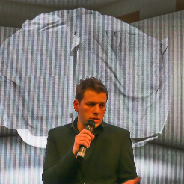 davide radaelli, italian designer, イタリア人デザイナー,  意大利设计师, italian design, top designer, design studio milano, musamim aytali, Ital'yanskiy dizayner, İtalyan tasarımcı, Créateur italien, taliansky dizajnér, 이탈리아 디자이너, مصمم ايطالي, Pereka Itali, इतालवी डिजाइनर, itaalavee dijainar
